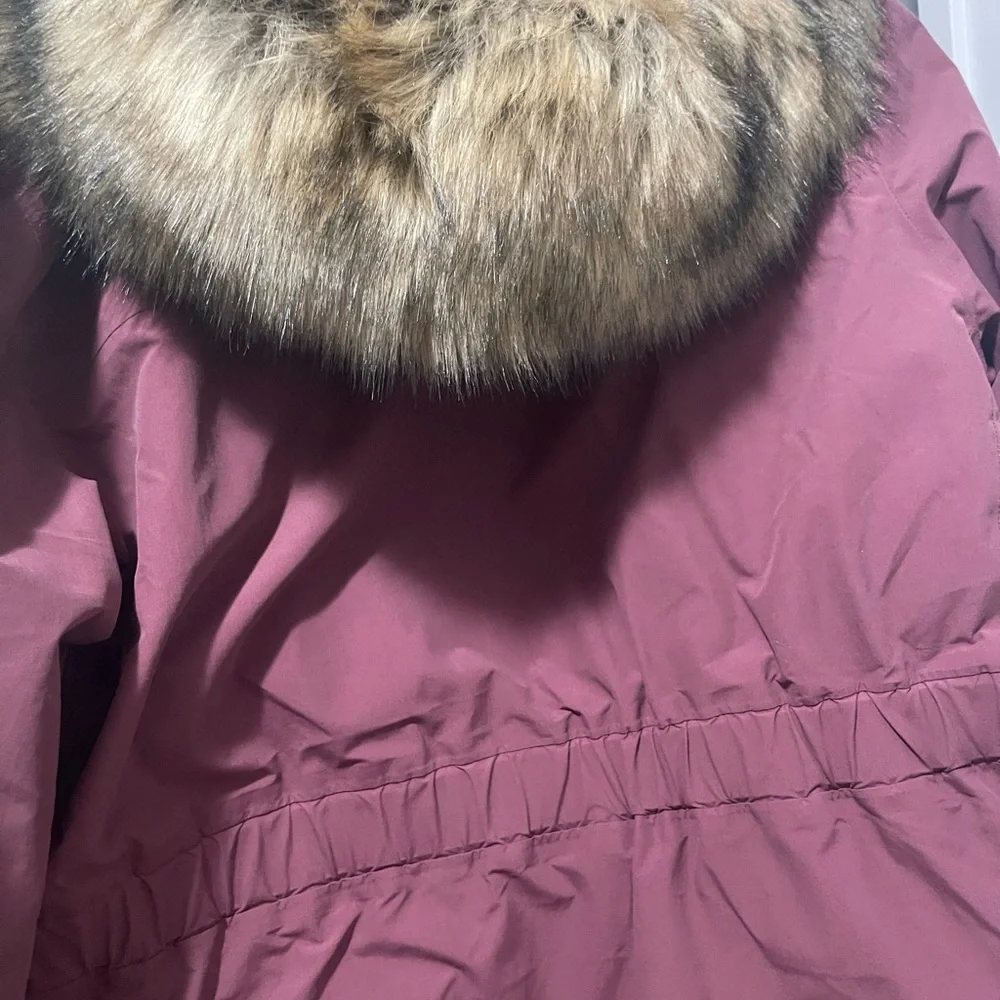 Women’s Arctic Parka - Picture 10 of 10